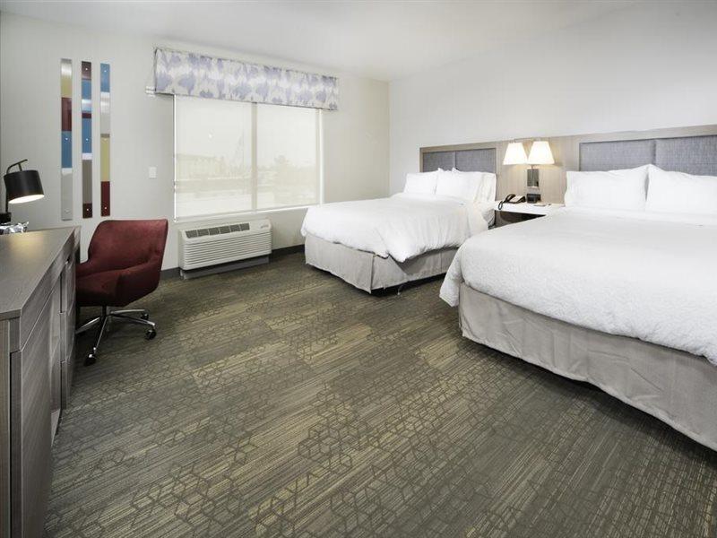 Hampton Inn & Suites Santa Maria Екстер'єр фото