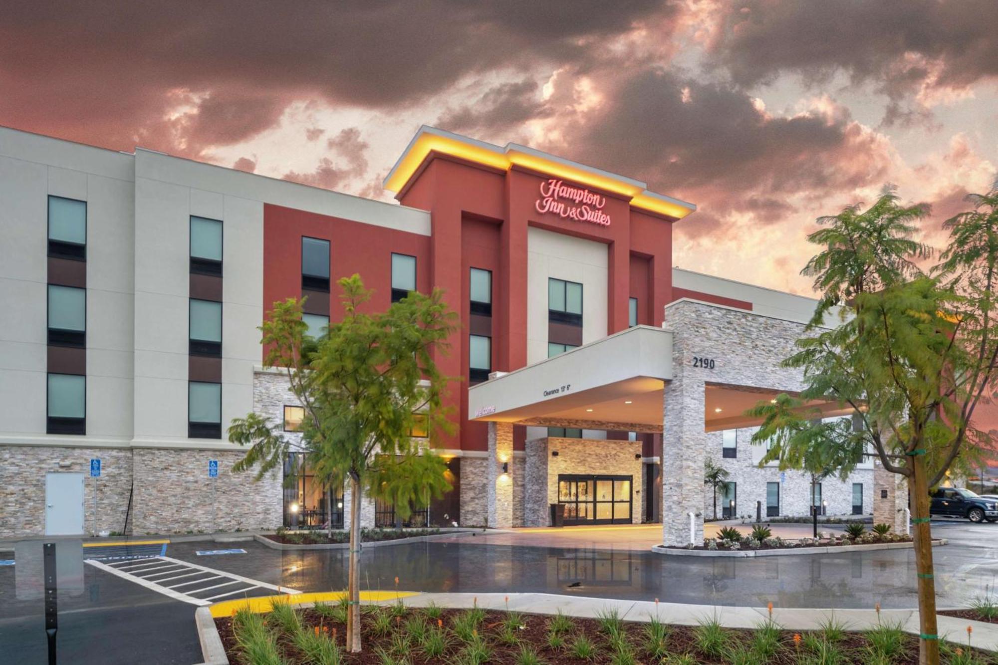 Hampton Inn & Suites Santa Maria Екстер'єр фото
